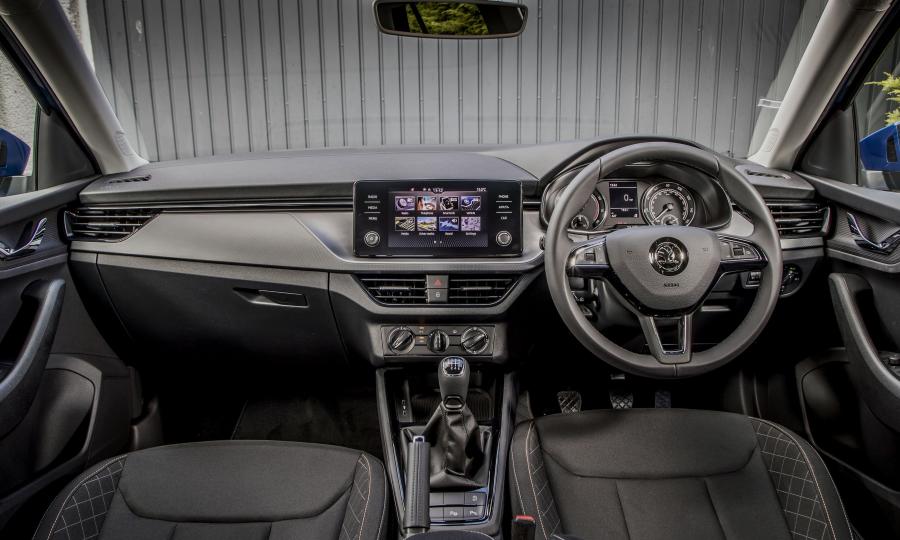 Торпедо Skoda Scala 2019 года  (UK) (фото 10 из 40)
